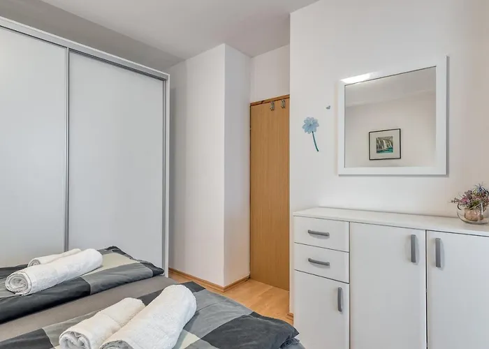 Lucijan Διαμέρισμα