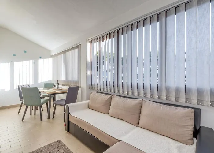 Διαμέρισμα Lucijan