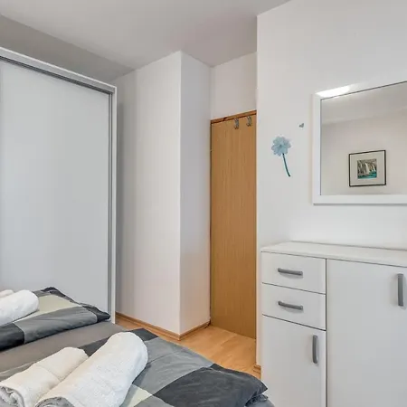 Lucijan Apartment