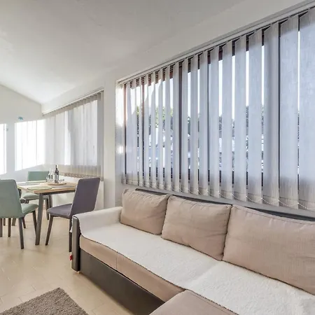 Apartment Lucijan