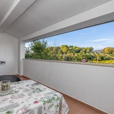 Lucijan ポレッチ